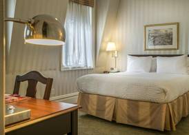 WOLCOTT HOTEL 3