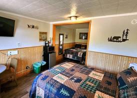 Maple Grove Lodging 4