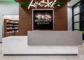 Wingate by Wyndham Long Island City 4