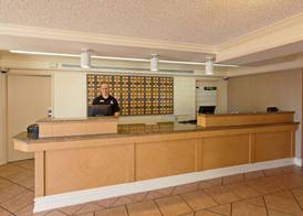 La Quinta Inn by Wyndham Costa Mesa Orange County 4
