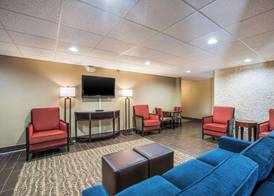Comfort Inn & Suites Fairborn near Wright Patterson AFB 3