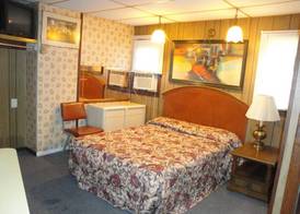 Jade Inn Motel 5
