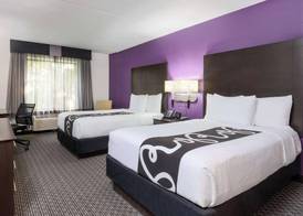 La Quinta by Wyndham Clifton/Rutherford 5