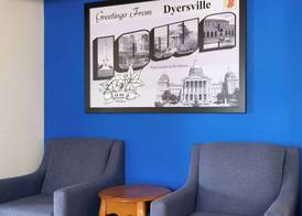 Super 8 by Wyndham Dyersville 3