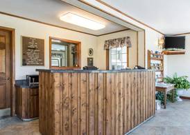 Rodeway Inn Waterford - New London 3