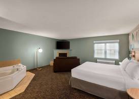 Wyndham Garden Galena Hotel & Day Spa 4