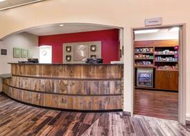 Comfort Suites Burlington 2