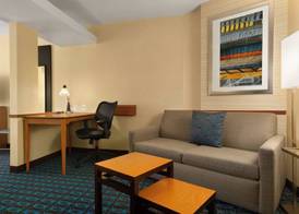 Fairfield Inn & Suites by Marriott Weirton 3
