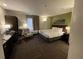 Sleep Inn Antigo 4