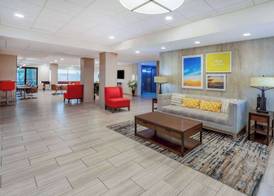 Days Inn & Suites by Wyndham Denver International Airport 5
