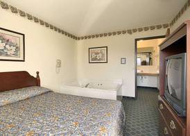 Travelodge by Wyndham Hudsonville 3