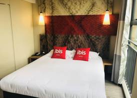 ibis Chengdu East Railway Station Hotel 5