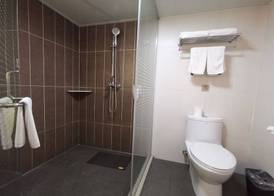 ibis Tianjin Railway Station Hotel 5