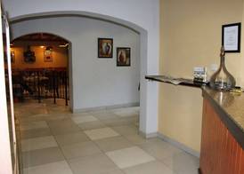 Casa Mia Lodge & Restaurant 2