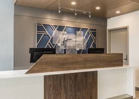 Holiday Inn Express TORONTO-NORTH YORK by IHG 4