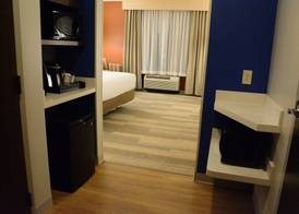 Holiday Inn Express & Suites LEXINGTON PARK-CALIFORNIA by IHG 3