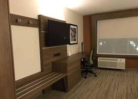 Holiday Inn Express & Suites PHOENIX - AIRPORT NORTH by IHG 5