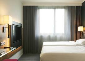 X Hotel 4