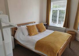 59a Whitstable - 1 Bedroom Flat with Balcony 2