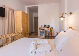 Theatro Hotel Odysseon 3