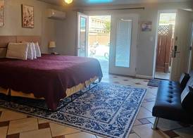 Camaray Motel 5
