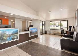 Howard Johnson by Wyndham Harrisonburg 3