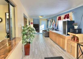 Econo Lodge Lansing - Leavenworth 4