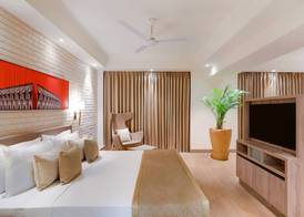 Lemon Tree Premier, Mumbai International Airport 5