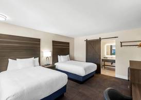 Travelodge by Wyndham Santa Rosa Wine Country 3