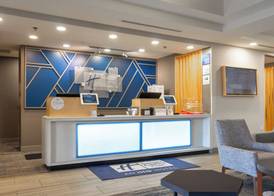 Holiday Inn Express & Suites LAKE ZURICH-BARRINGTON by IHG 2