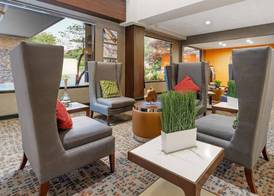 Best Western Plus Miamisburg-Dayton Suites, Banquets & Hotel 3
