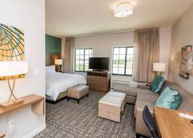 Staybridge Suites HOUSTON EAST - BAYTOWN by IHG 3