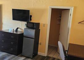 Indian Mound Motel 4