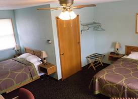 Hawkeye Motel 3