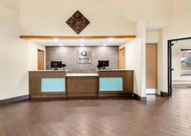 Quality Inn & Suites Lawrence - University Area 3