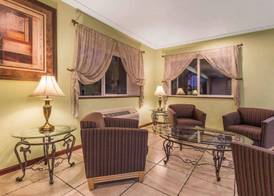 Super 8 by Wyndham Sacramento North 5
