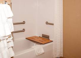 Candlewood Suites LOGAN by IHG 4