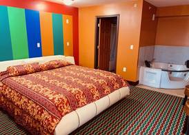 Motor City Inn & Suites 3