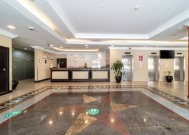 Star Metro Deira Hotel Apartments 4