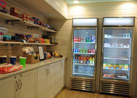 Palmera Inn and Suites 3