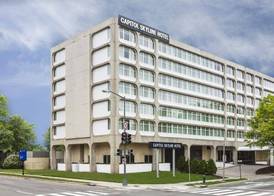 CAPITOL SKYLINE HOTEL 2