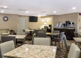MainStay Suites Bismarck 4