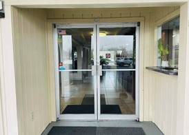 Travelodge by Wyndham Sellersburg 5