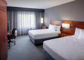 Courtyard by Marriott Charleston Downtown/Civic Center 5