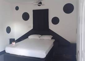 Hotel Punto 4 5