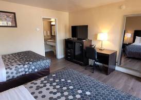 Econo Lodge Sacramento Convention Center 5