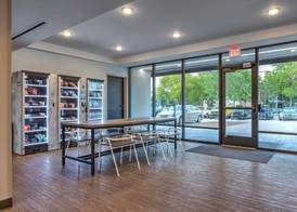 ECHO Suites Extended Stay by Wyndham Dallas Plano Richardson 3