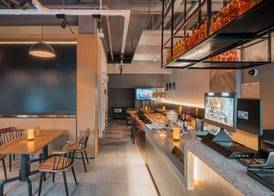 Joy Hongqiao Airport and Railway Hotel 3