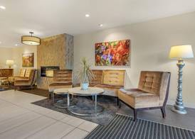 Best Western Plus Stevenson Manor 2