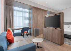 Holiday Inn Express Guangzhou University Town 3